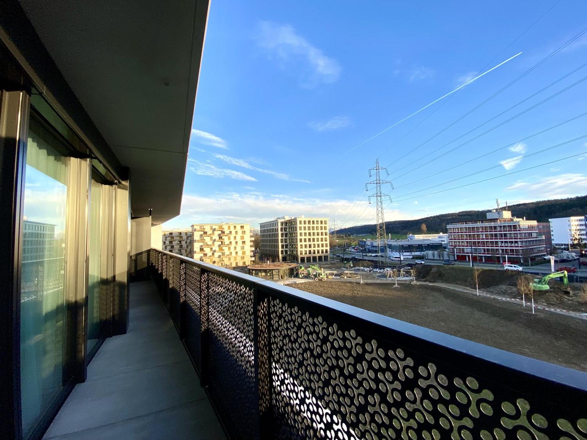 Glad Spot: Zurich - Central - Design - Netflix Buitenkant foto